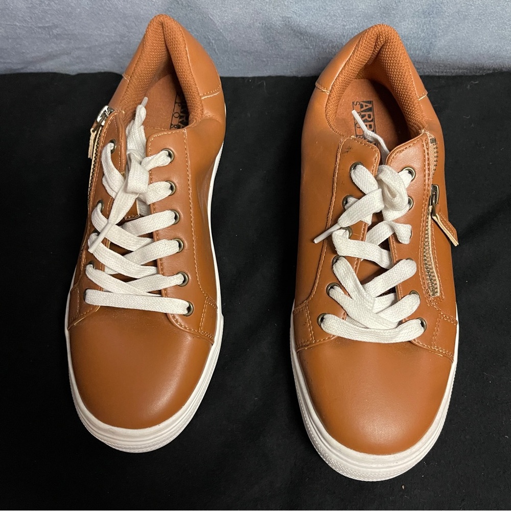 Array sneakers - Picture 2 of 7